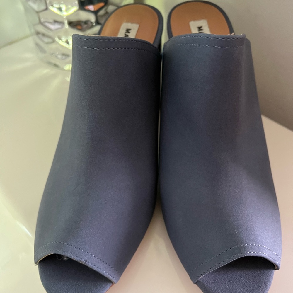 High heel mules
